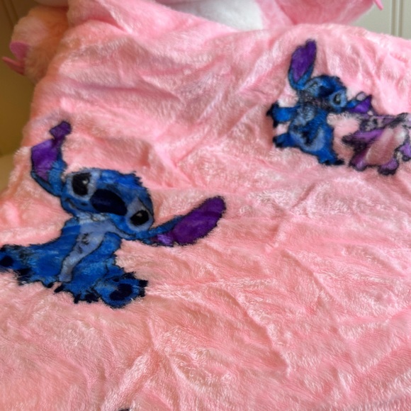 Disney Stitch Pink Plush Toy with Coloring Set - Picture 4 of 6